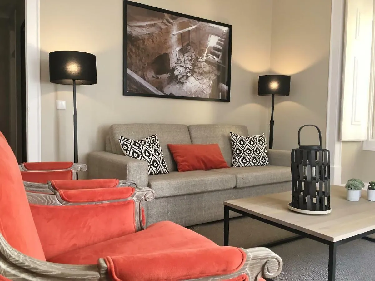 Lisbon Finestay Bica Apartment 0*,